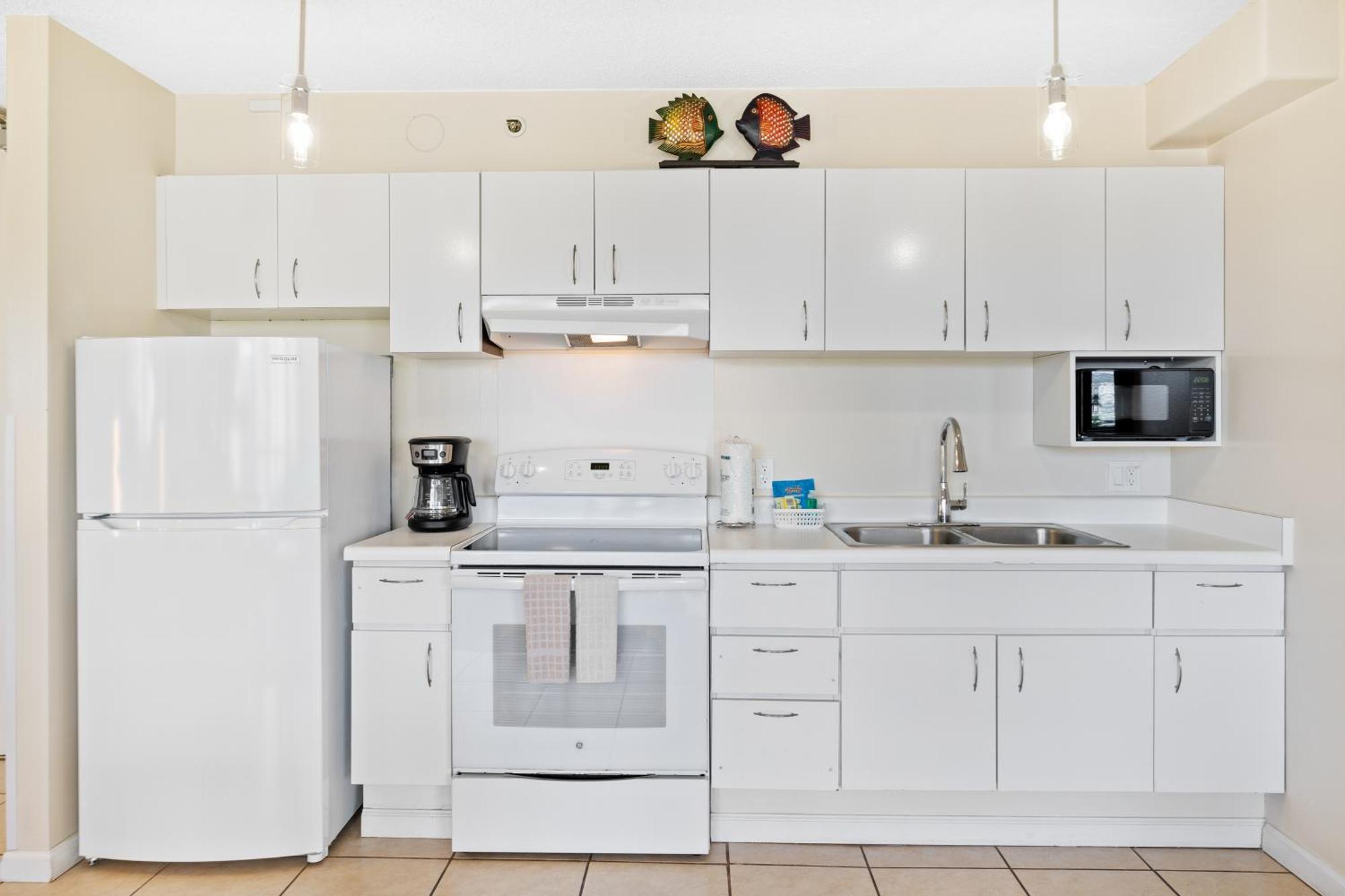 Cozy Waikiki Getaway, Stroll To Beach With Free Parking Honolulu Eksteriør billede