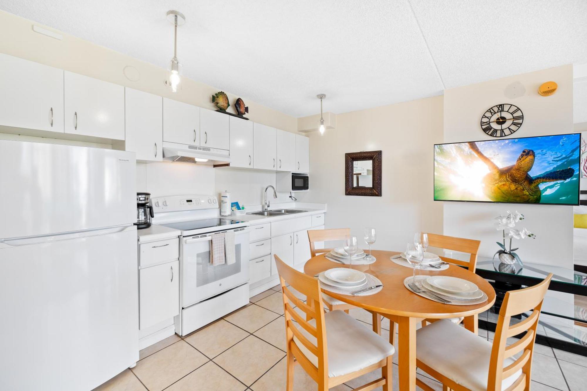 Cozy Waikiki Getaway, Stroll To Beach With Free Parking Honolulu Eksteriør billede
