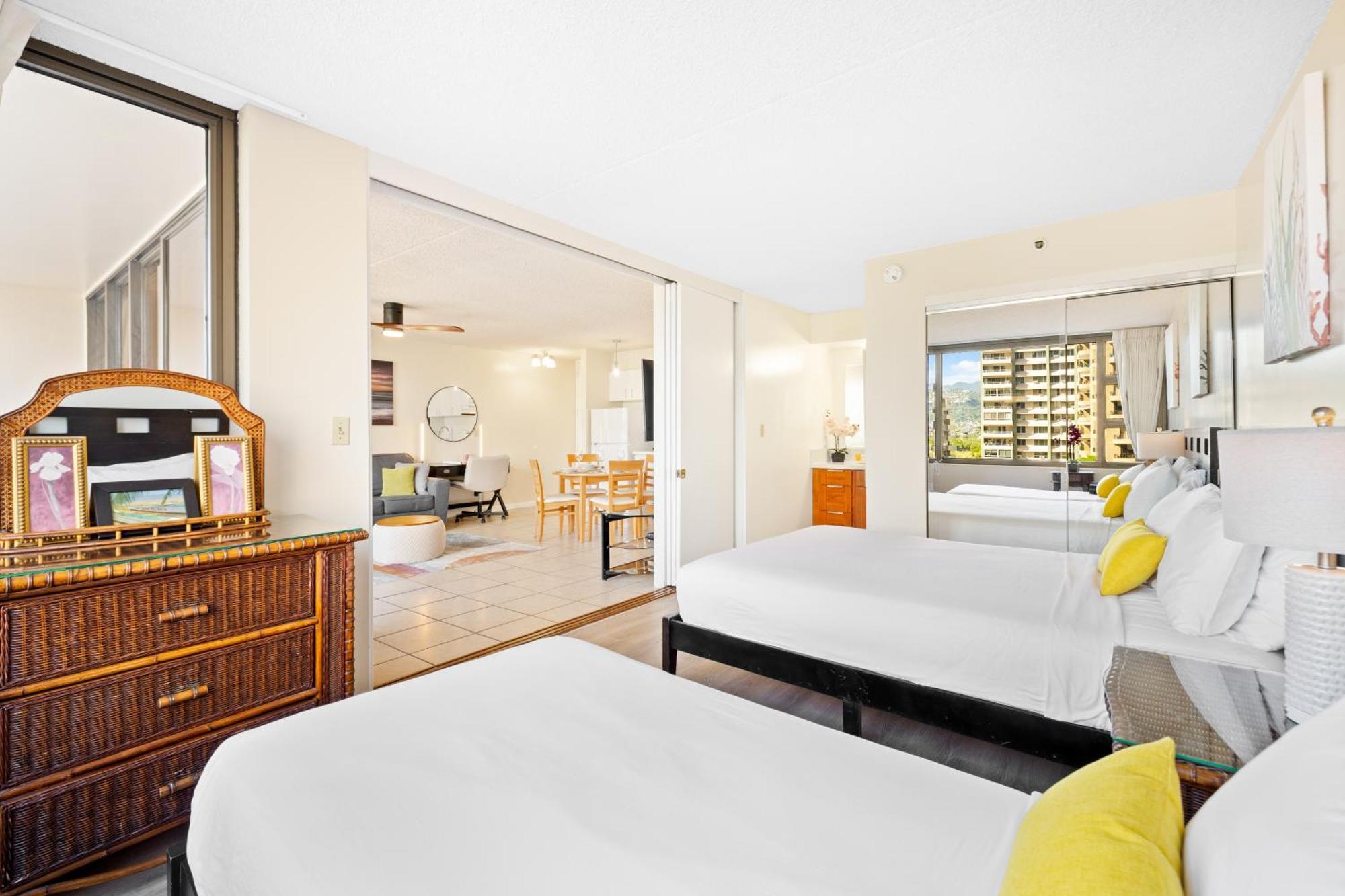 Cozy Waikiki Getaway, Stroll To Beach With Free Parking Honolulu Eksteriør billede