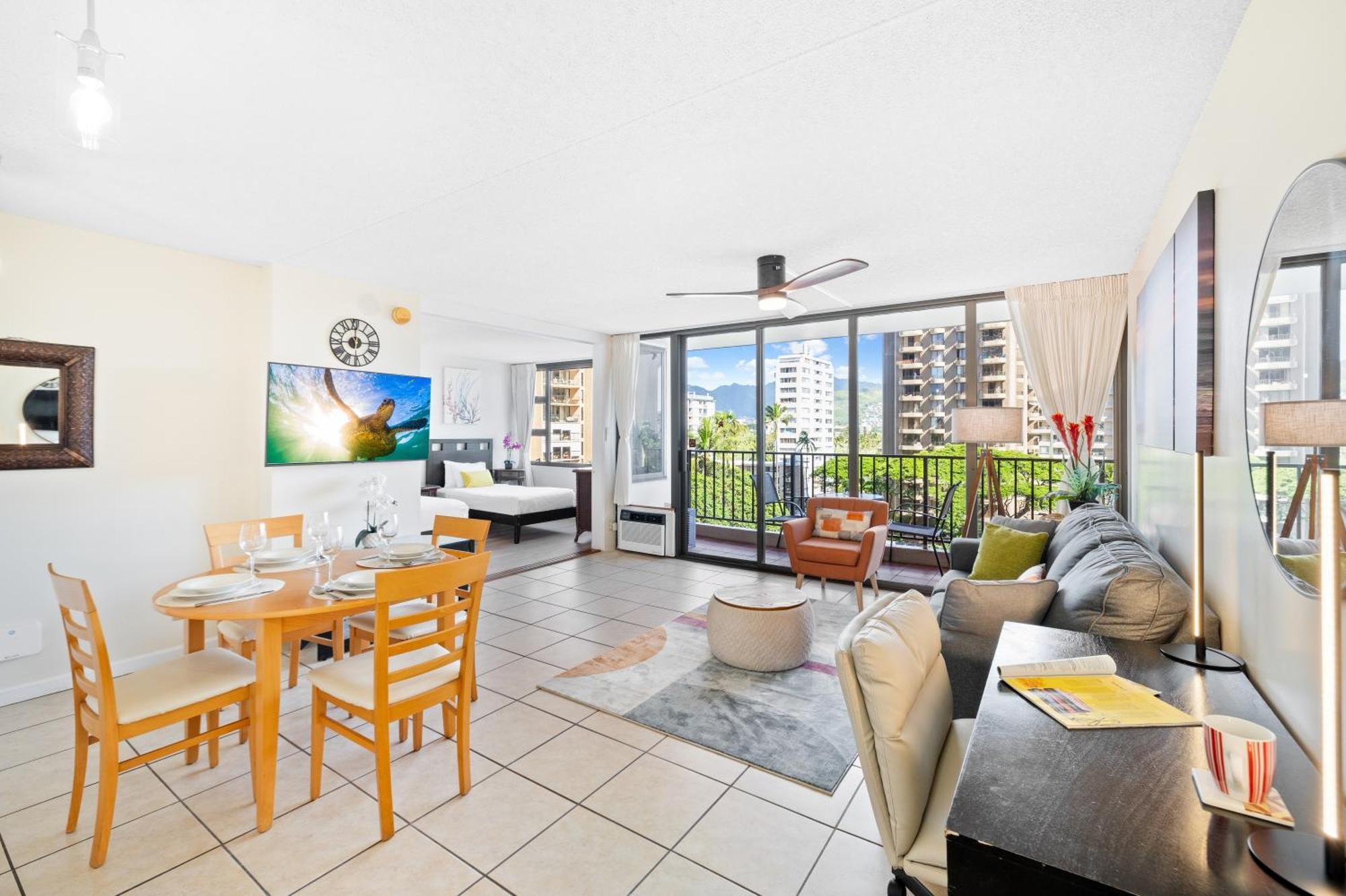 Cozy Waikiki Getaway, Stroll To Beach With Free Parking Honolulu Eksteriør billede