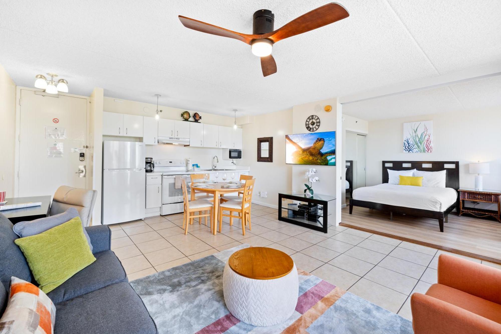 Cozy Waikiki Getaway, Stroll To Beach With Free Parking Honolulu Eksteriør billede