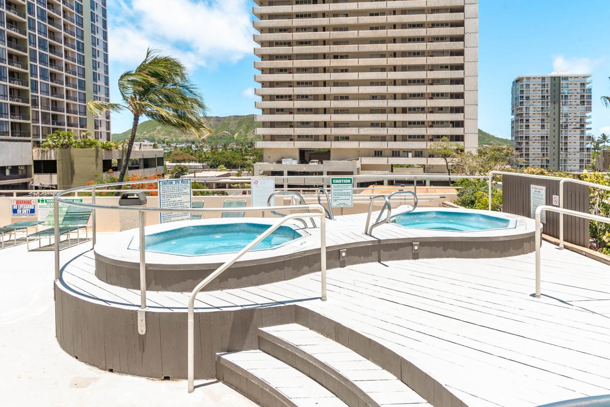 Cozy Waikiki Getaway, Stroll To Beach With Free Parking Honolulu Eksteriør billede